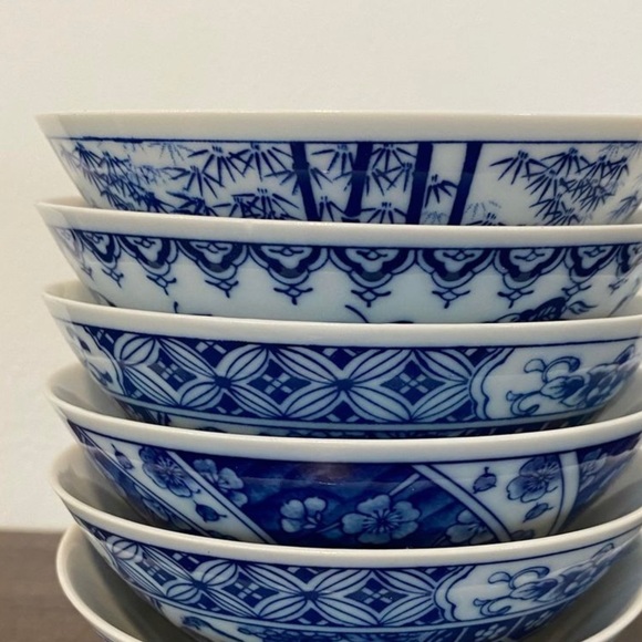 Blue & White Japanese Rice Cups - Picture 2 of 10